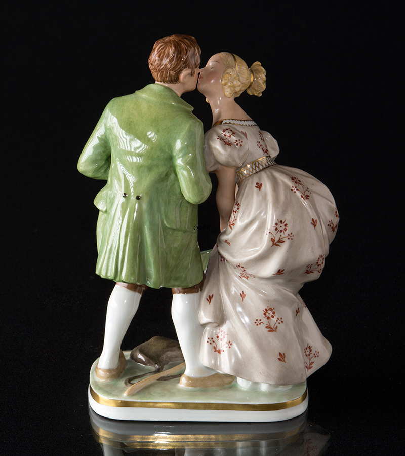 Die Prinzessin und der Schweinehirt küssen, Royal Copenhagen Figur Nr. 1114