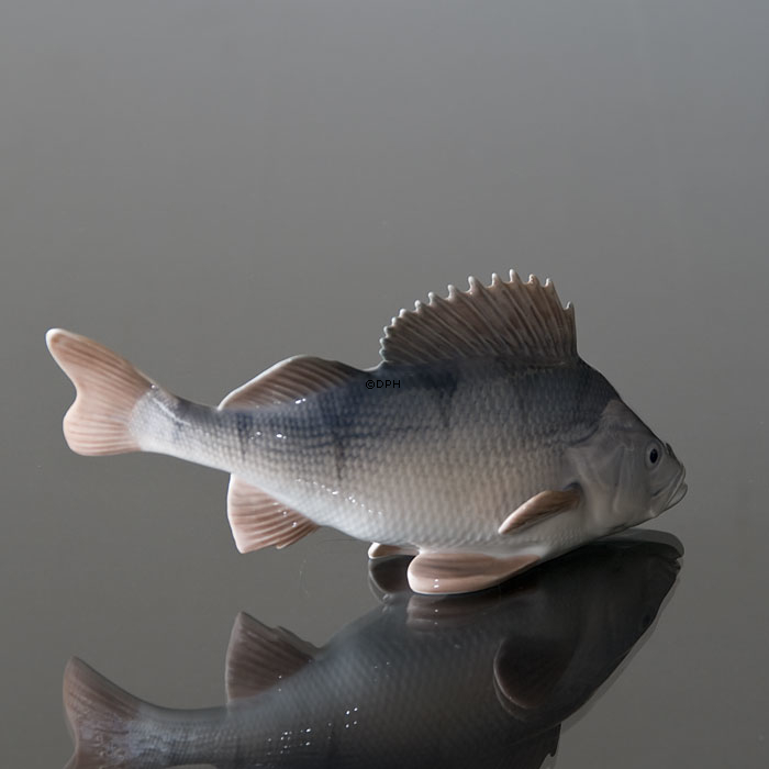 Barsch für den begeisterten Angler, Royal Copenhagen Fischfigur Nr. 1138