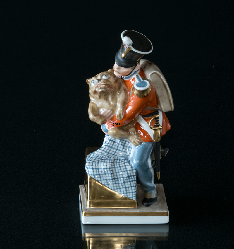 Der Soldat und der Hund aus dem Feuerzeug, Royal Copenhagen Figur Nr. 1156