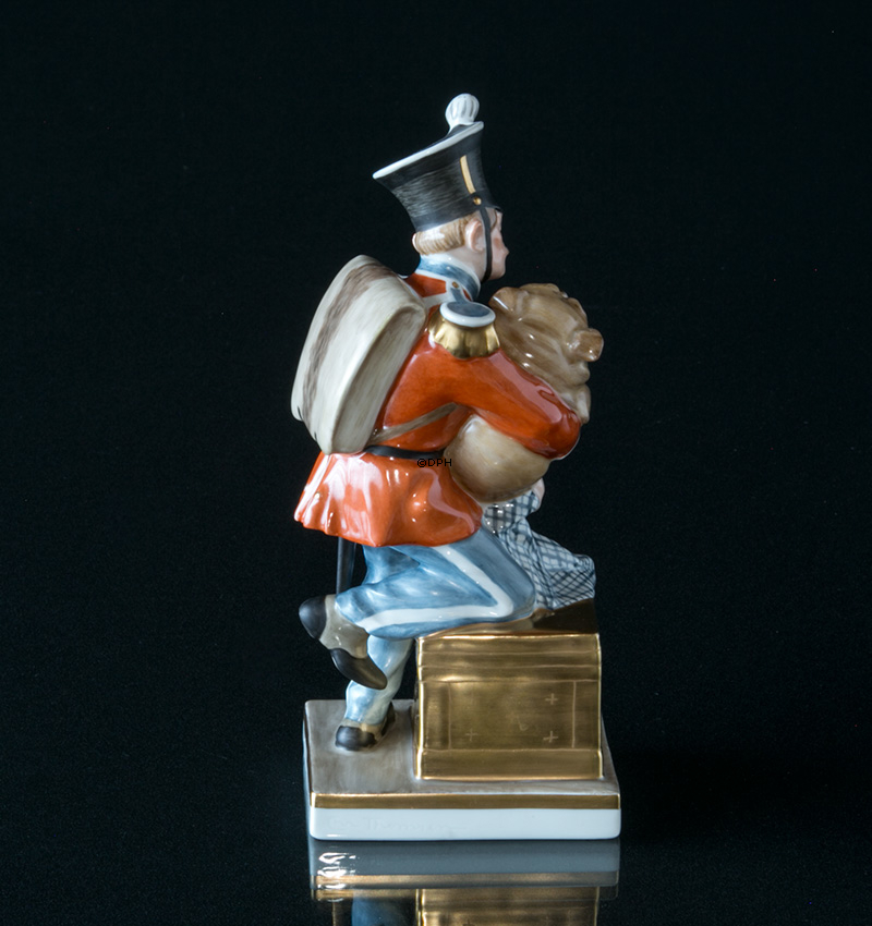 Der Soldat und der Hund aus dem Feuerzeug, Royal Copenhagen Figur Nr. 1156