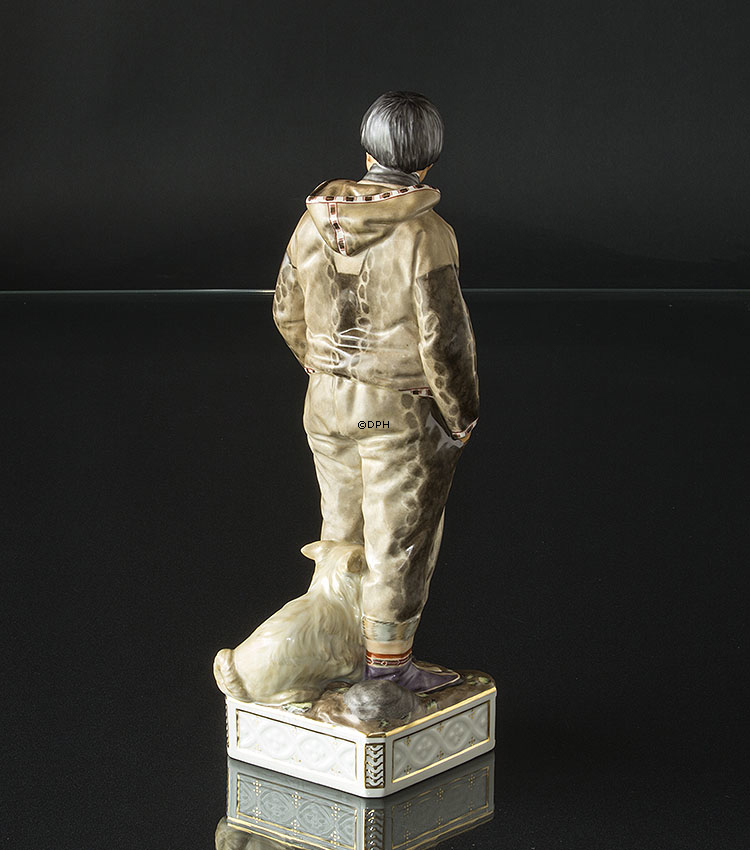 Grönländisches Paar, Frau und Mann, Royal Copenhagen Überglasurfigur Nr. 12224 und 12225