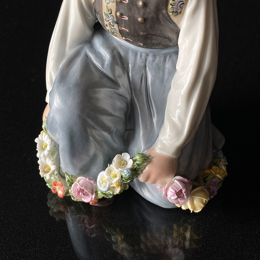 Amager Junge, Royal Copenhagen Überglasurfigur Nr. 12414