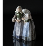 Zwei alte Frauen sprechen mit einander, Royal Copenhagen Figur Nr. 1319