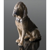 Weiblicher Bluthund sitzend, Royal Copenhagen Figur Nr. 1322