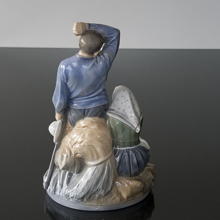 Erntegruppe macht eine Pause, Royal Copenhagen Figur Nr. 1352