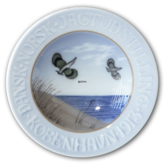 Schale mit fliegenden Vögeln, Royal Copenhagen Nr. 1438-1460