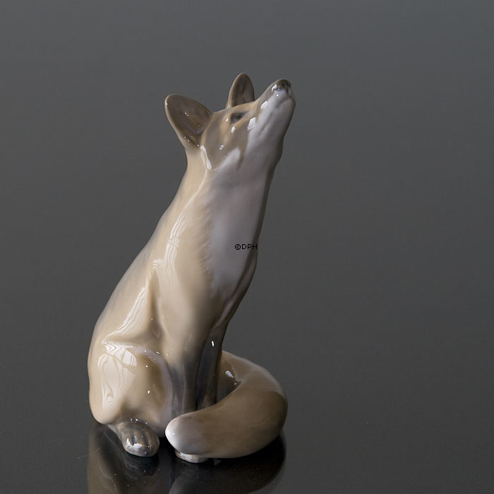 Fuchs blickt ehrfürchtig auf, 14,5cm, Royal Copenhagen Figur Nr. 1475
