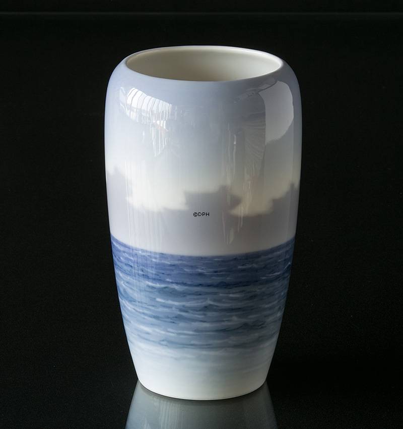 Vase mit Segelschiff, Royal Copenhagen Nr. 1484-237