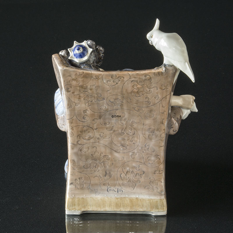 Die Königin, Royal Copenhagen Figur Nr. 1494 (1913) Repariert