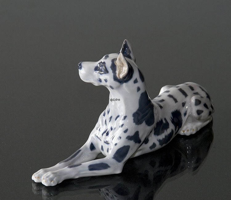 Deutsche Dogge mit Flecken, Royal Copenhagen Hundefigur Nr. 1679