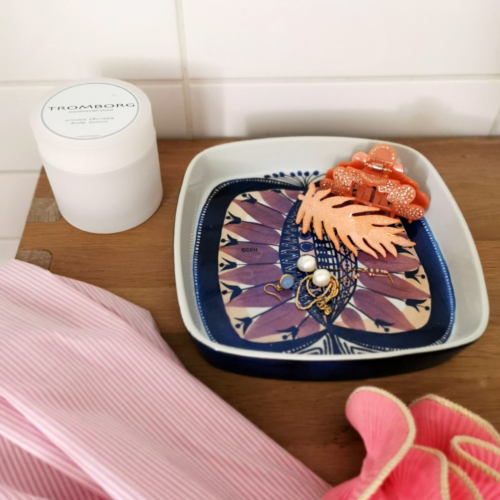 Tenera Fayenceschale, Aluminia / Royal Copenhagen Nr. 168-2884