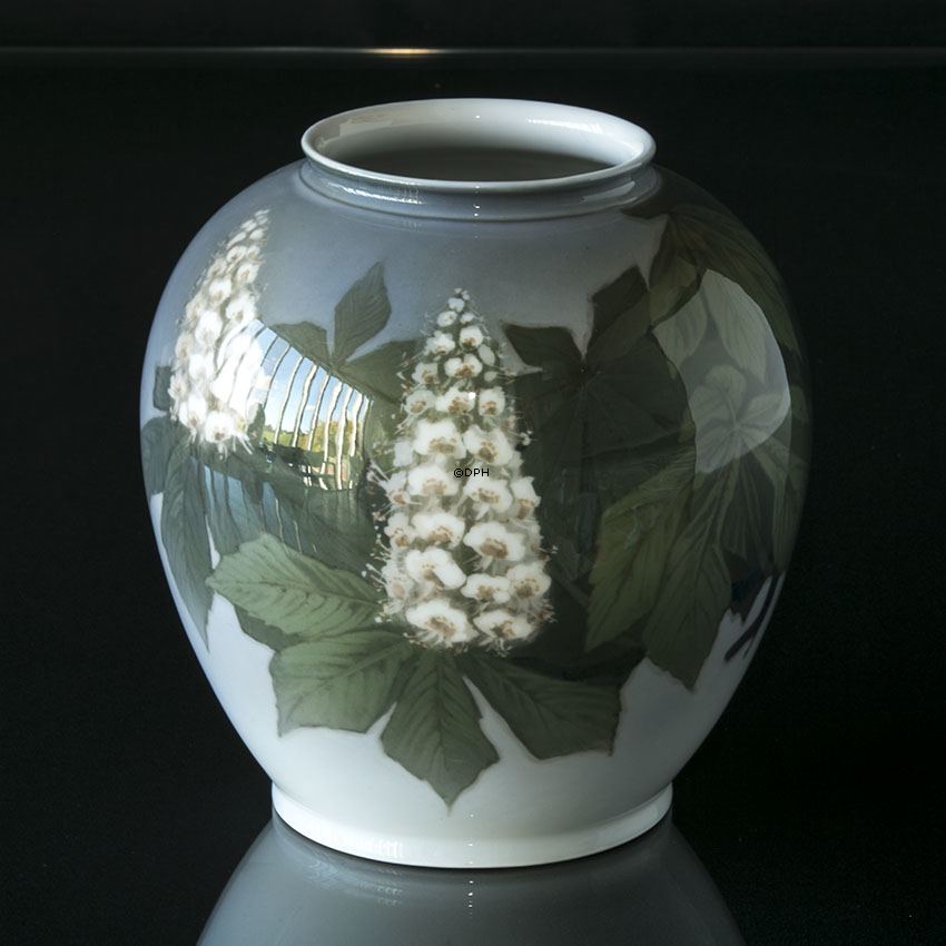 Vase mit Blume, Royal Copenhagen Nr. 1733-35-A
