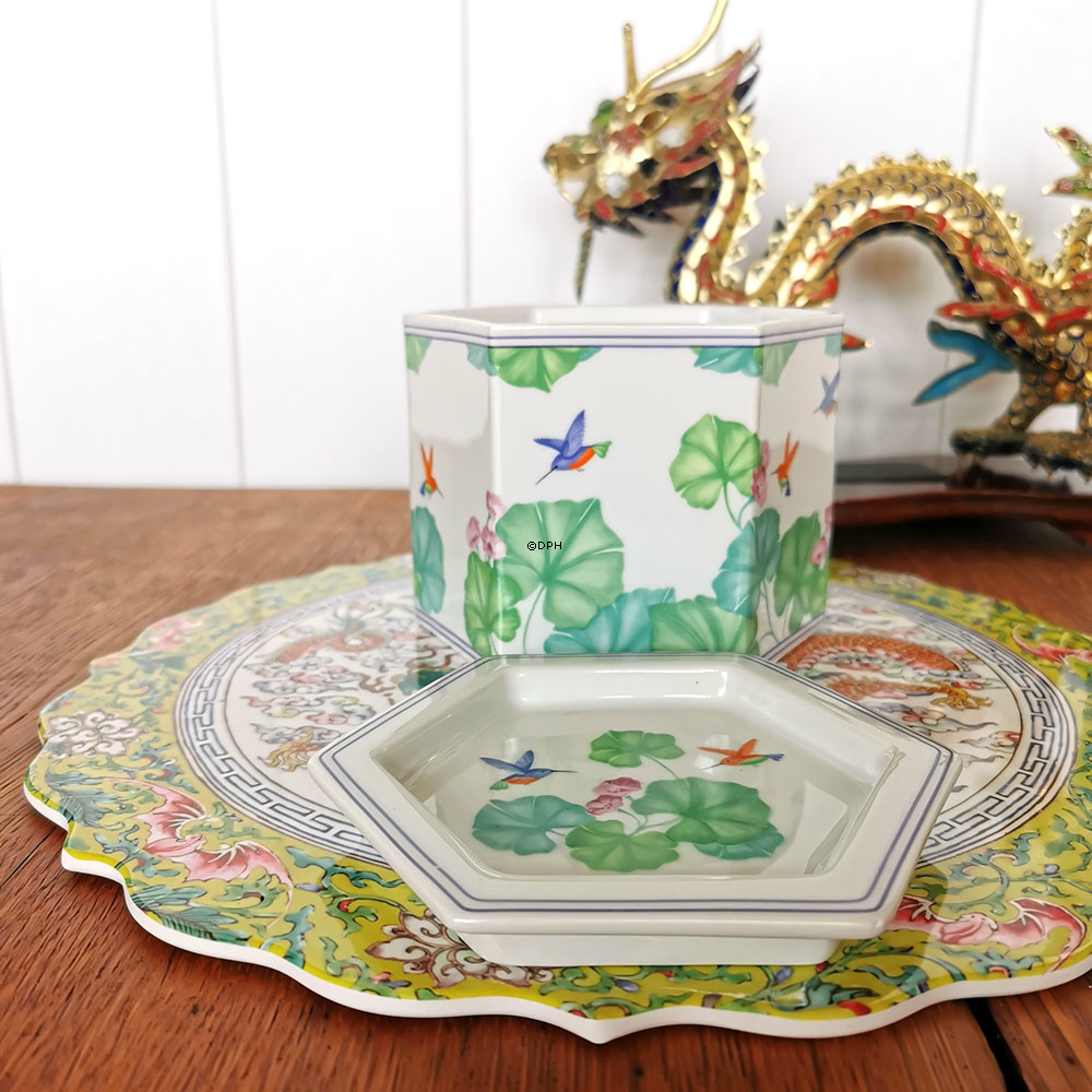 Royal Copenhagen Colibri Gefäß mit Deckel Nr. 1810-5468 (Gefäß), 1810-5470 (Deckel)