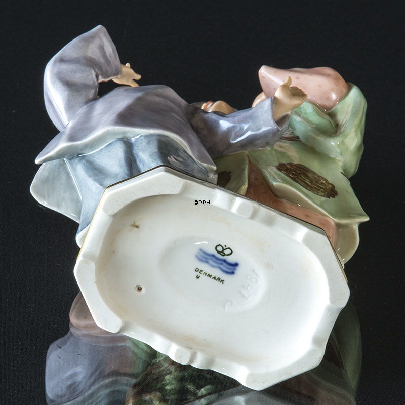Die Nachtigall, Royal Copenhagen Figur Nr. 1847 - Überglasur