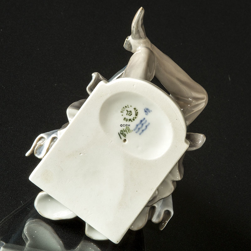 Hans Chr. Andersen Figur, sitzend mit Hut Royal Copenhagen Figur Nr. 1848 (1894-1922)