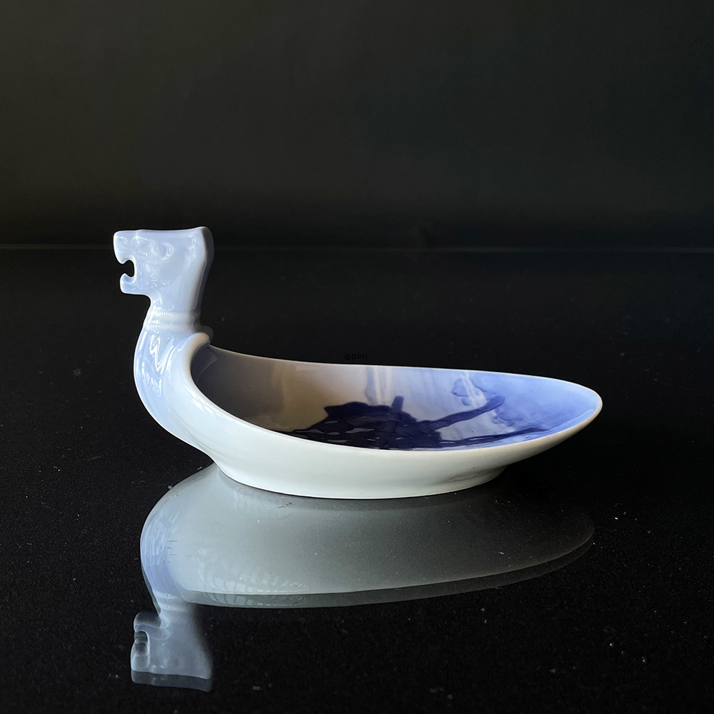 Schale mit Wikinger, Royal Copenhagen Nr. 187