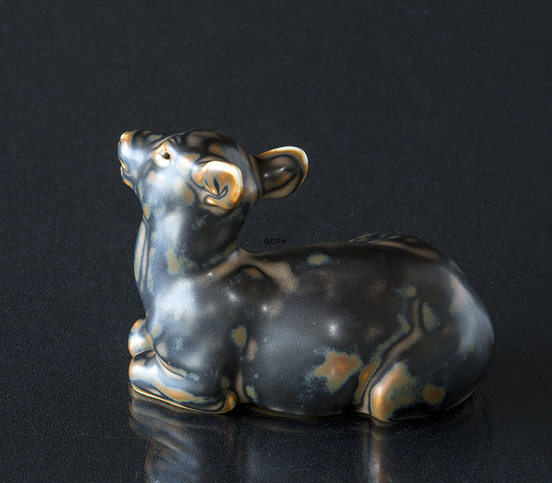 Liegendes Kitz, Royal Copenhagen Steingut Figur Nr. 183 oder 20183