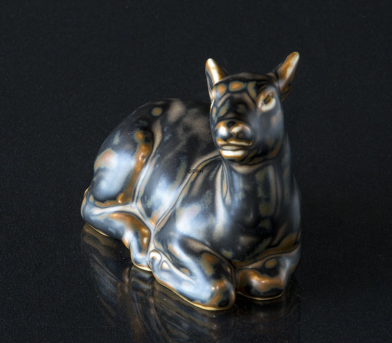 Liegendes Kitz, Royal Copenhagen Steingut Figur Nr. 183 oder 20183