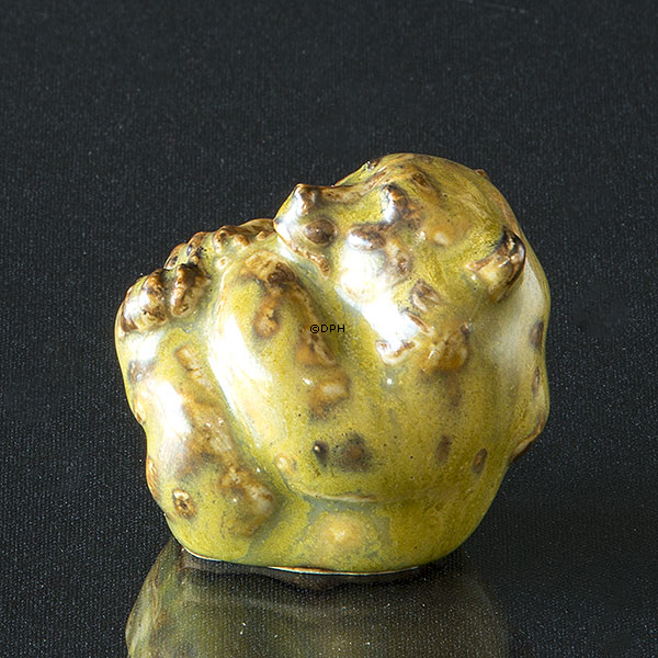 Bärchenjunges, Royal Copenhagen Sungglaziert Steingut Figur Nr. 20206