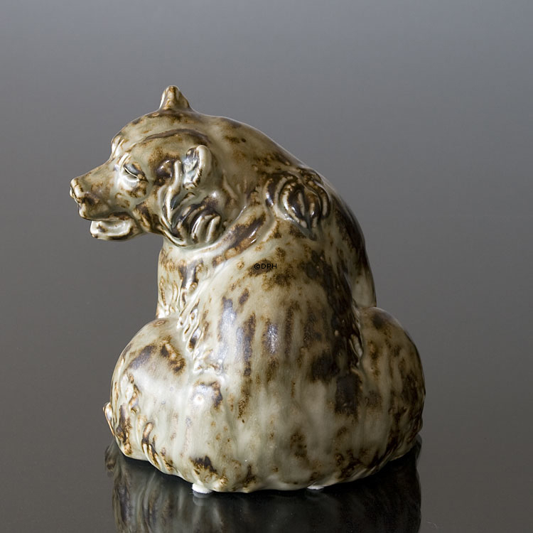 Bär, sitzend, Royal Copenhagen Steingutfigur Nr. 20206