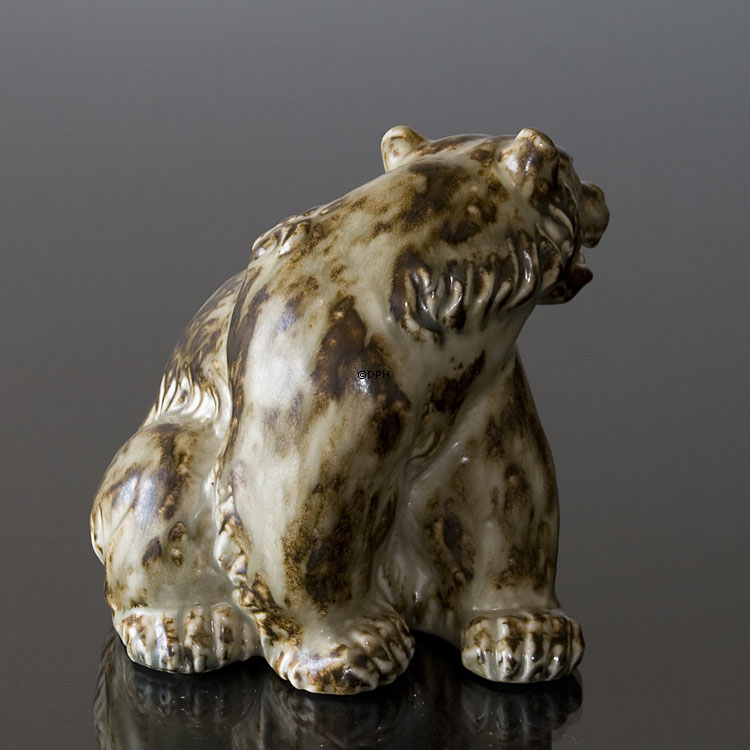 Bär, sitzend, Royal Copenhagen Steingutfigur Nr. 20206