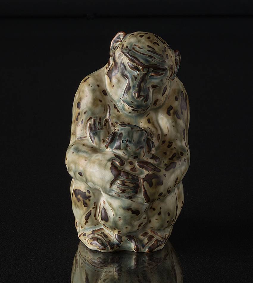 Affe mit Baby, Royal Copenhagen Steinzeugfigur Nr. 20241