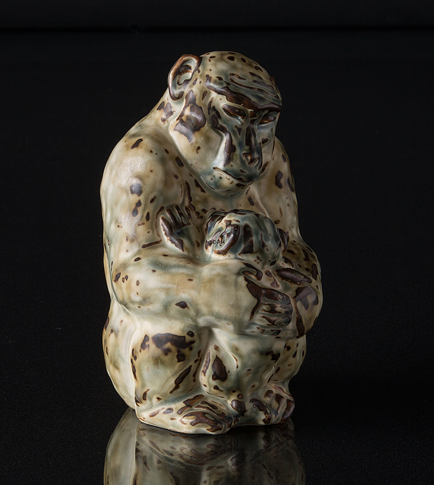 Affe mit Baby, Royal Copenhagen Steinzeugfigur Nr. 20241