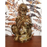 Afrikanischer Junge mit Katze, Royal Copenhagen Steingutfigur Nr. 20244