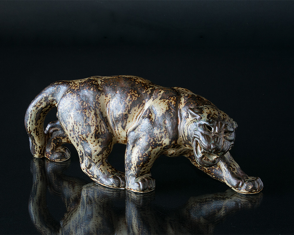 Panther, Royal Copenhagen Steinzeugfigur Nr. 20283