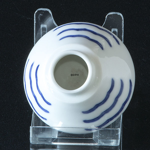 Mini Vase mit den Drei Wellen, Royal Copenhagen (1894-1900) Nr. 2036