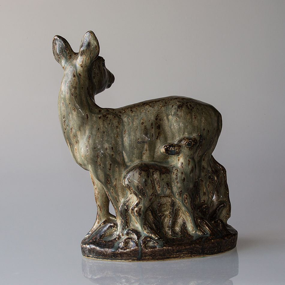 Damhirschkuh, Royal Copenhagen Steingut Figur Nr. 20552
