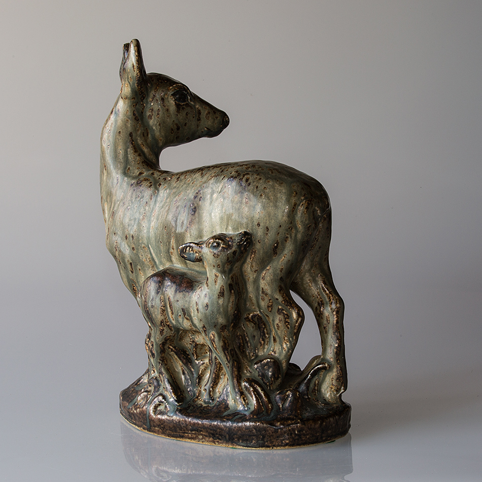 Damhirschkuh, Royal Copenhagen Steingut Figur Nr. 20552