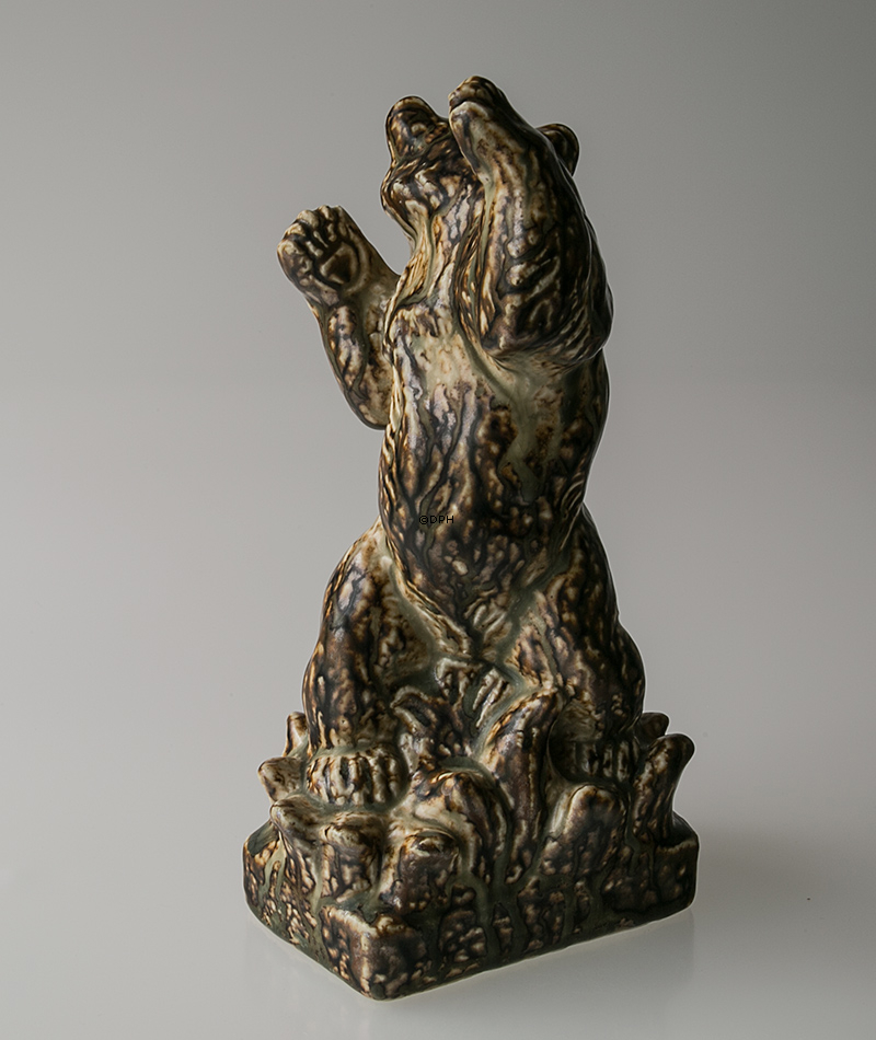 Bär und Schlange, wer ist der stärkere ?, Royal Copenhagen Steinzeug Figur Nr. 21152