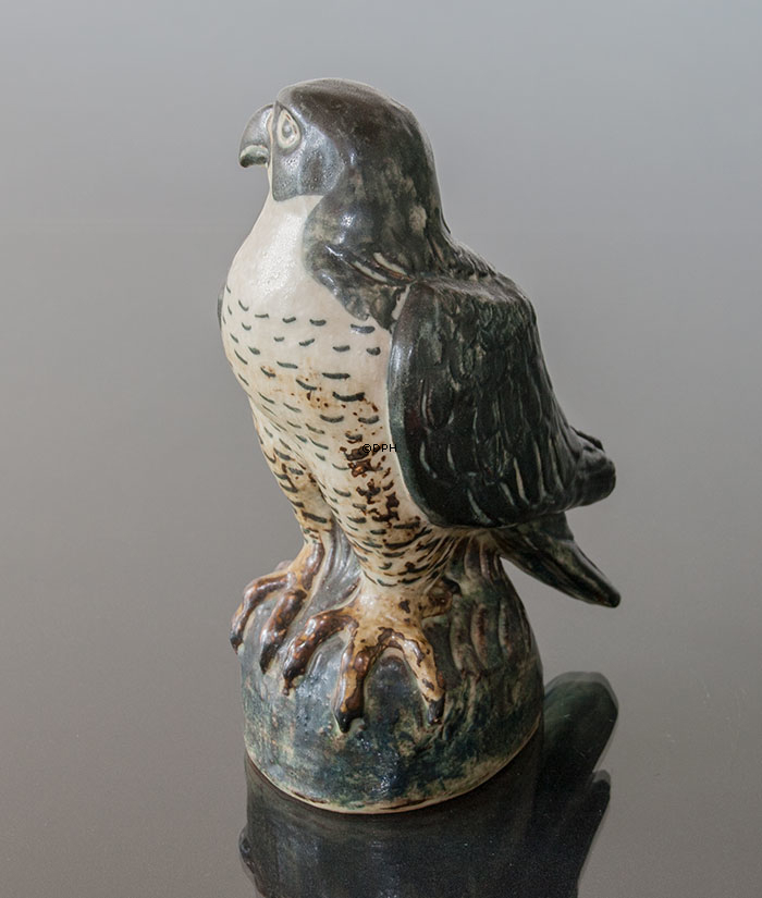 Große Steingut Vogelfigur, Falke, Royal Copenhagen Steingut Figur Nr. 21407