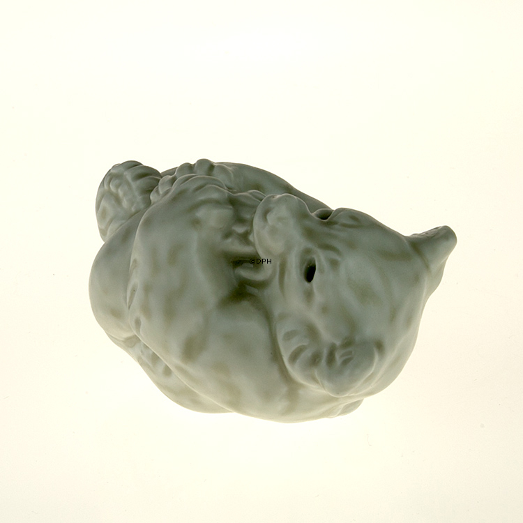 Weißes Eisbärjunges, Royal Copenhagen Steingutfigur Nr. 21434