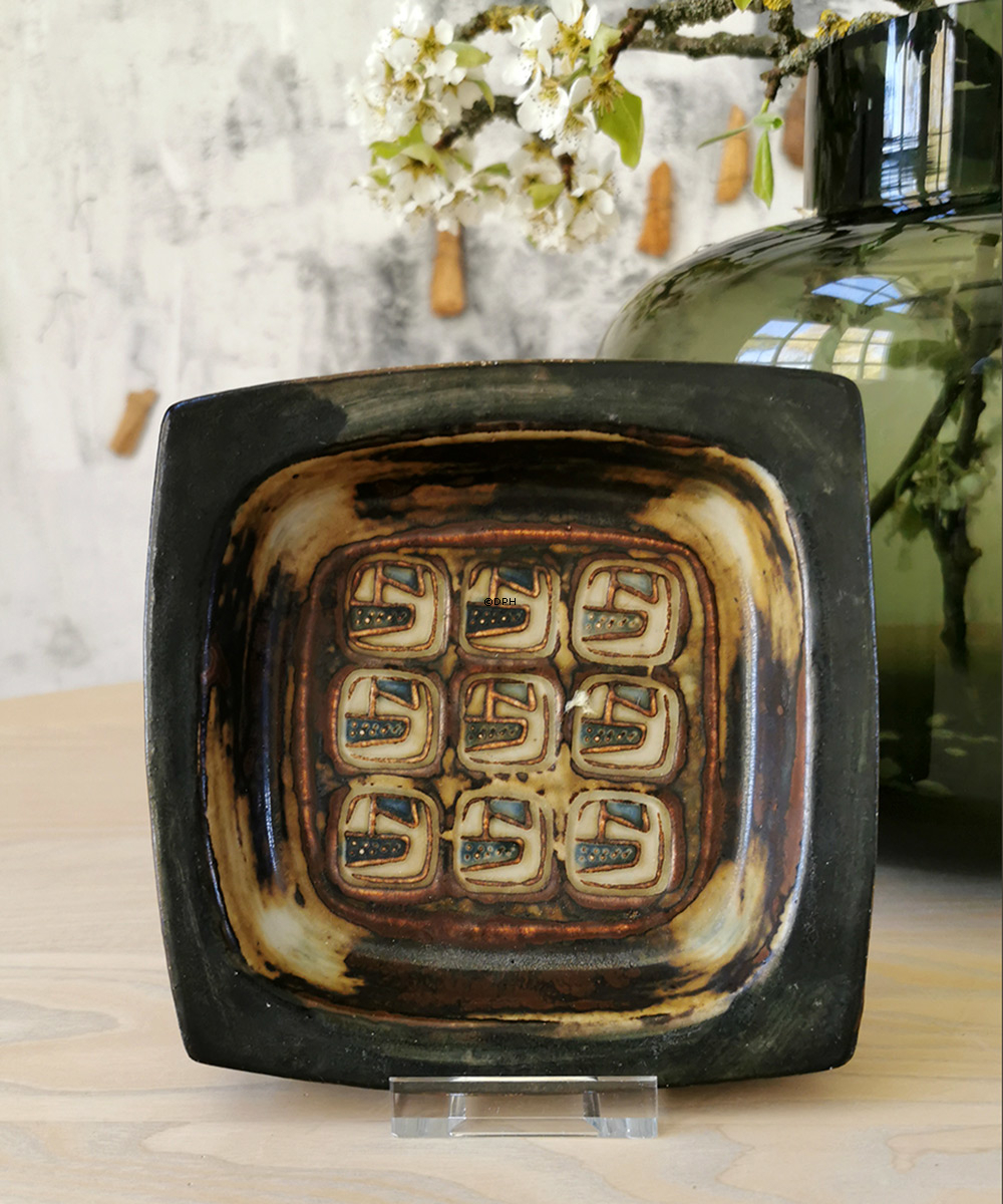 Quadratische Steingutschale mit Mustern, Royal Copenhagen Nr. 21872