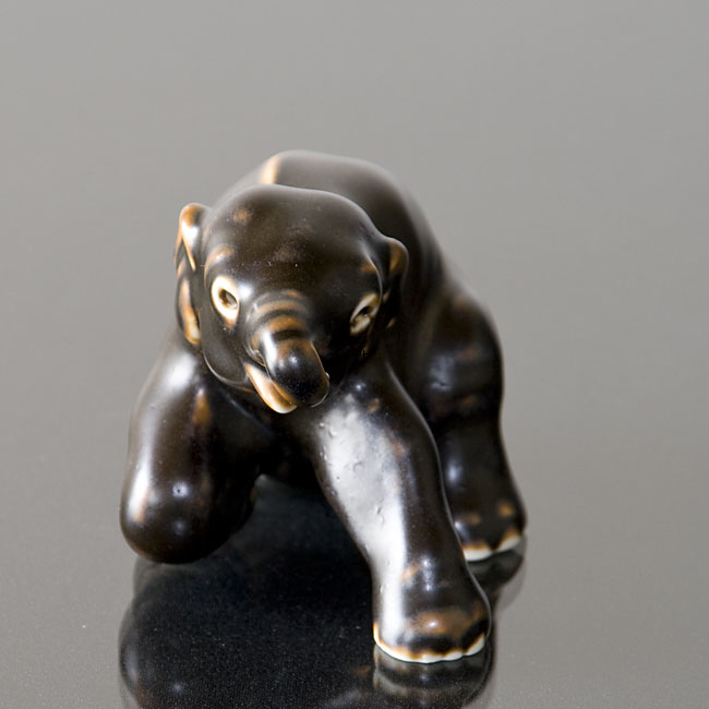 Elefant Royal Copenhagen Steingutfigur Nr. 22742
