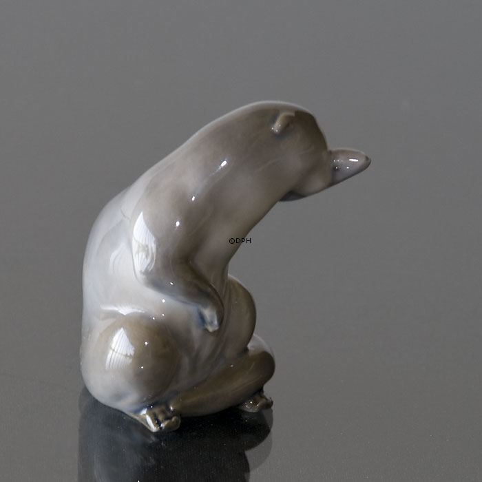Otter mit Fisch, Royal Copenhagen Figur Nr. 2333