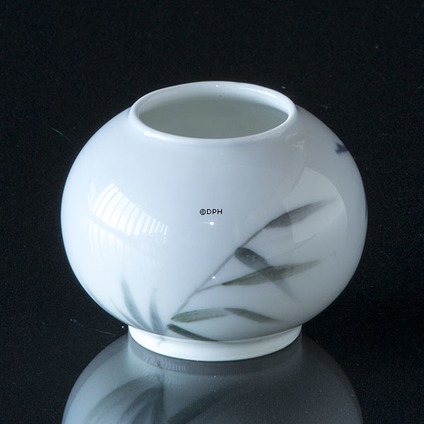 Vase mit fliegenden Enten, Royal Copenhagen Nr. 234-42A