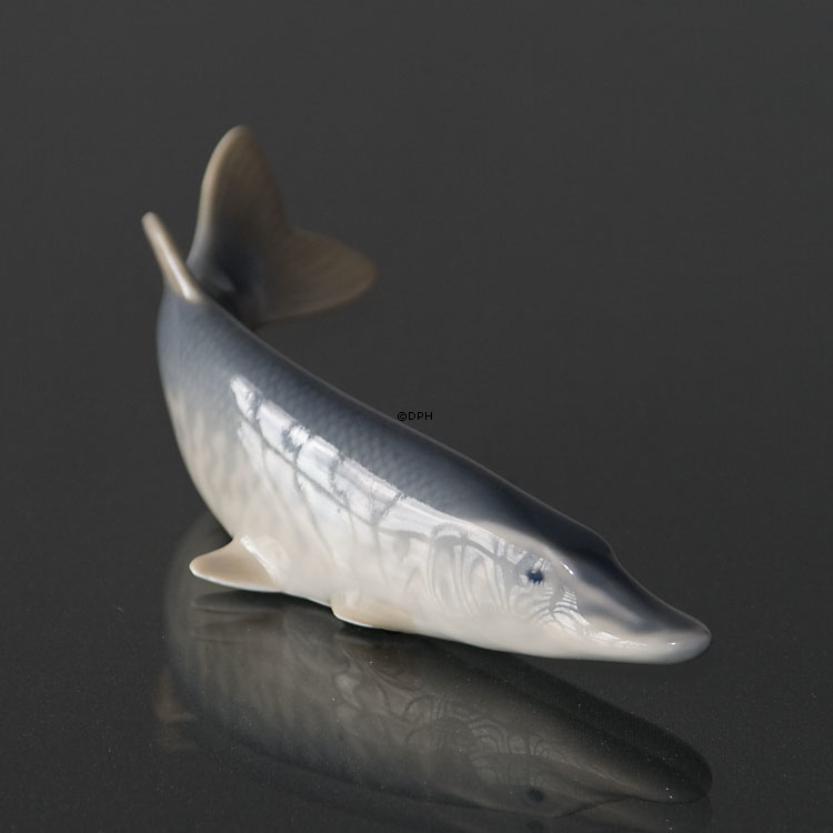 Hecht, Royal Copenhagen Fischfigur Nr. 2427