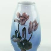 Vase mit roten Blumen, Bing & Gröndahl