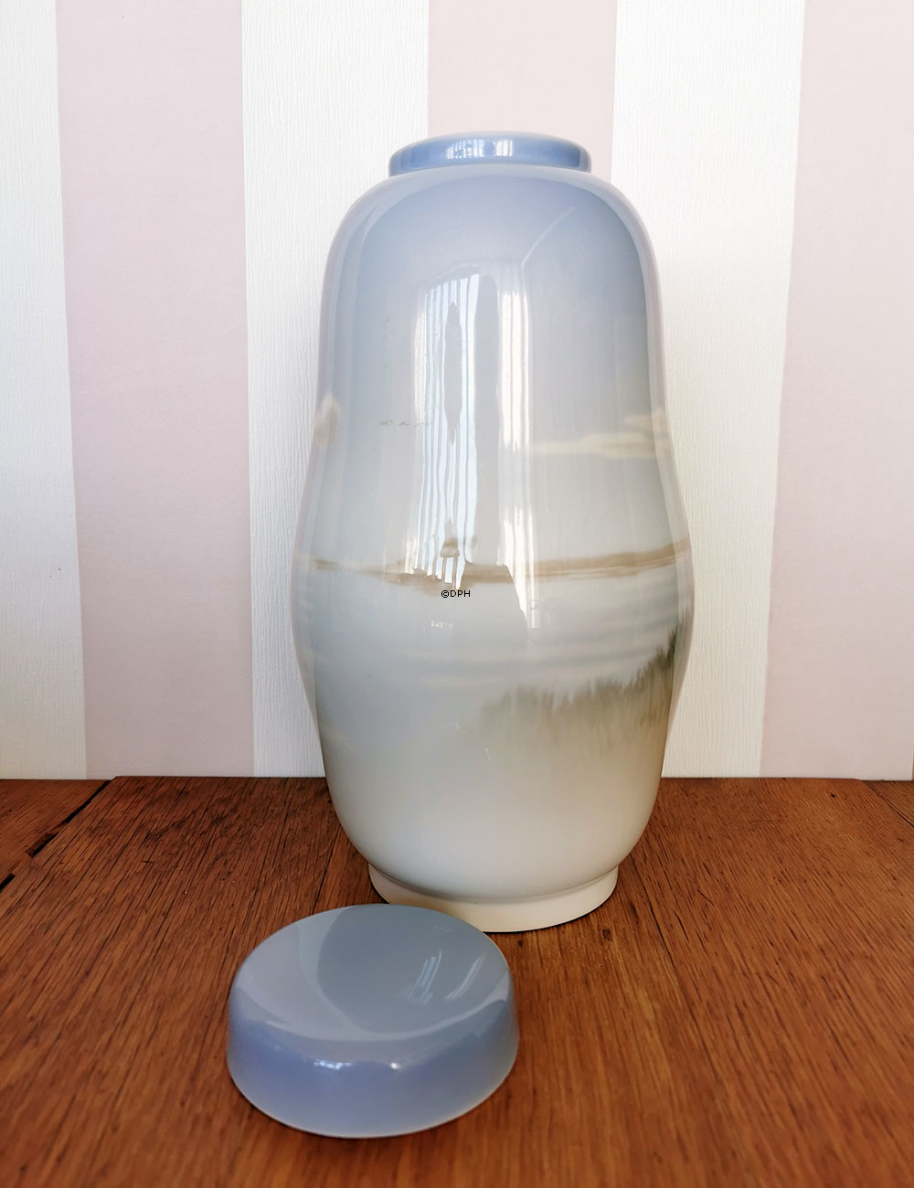 Vase mit Brücke, Royal Copenhagen Nr. 2593-871