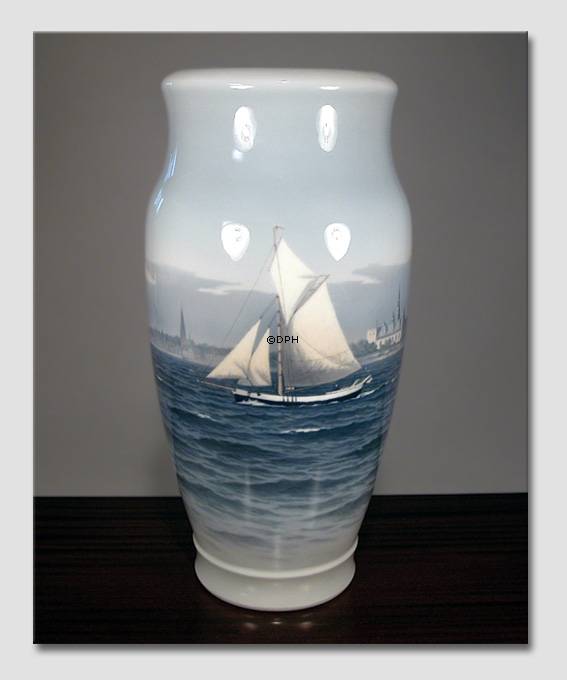 Vase mit Kronborg, Royal Copenhagen Nr. 2623-131