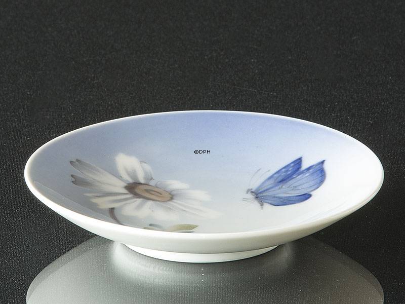 Schale mit Blume, Royal Copenhagen Nr. 2688-2800