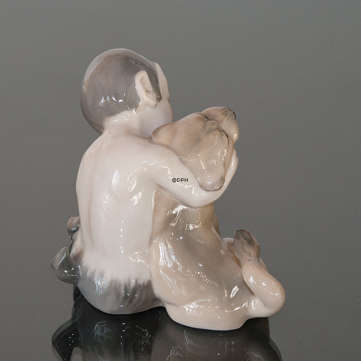 Satyr auf Löwenjungem, Royal Copenhagen Figur Nr. 2852