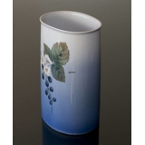 Vase mit Brombeeren, Royal Copenhagen Nr. 288-5402