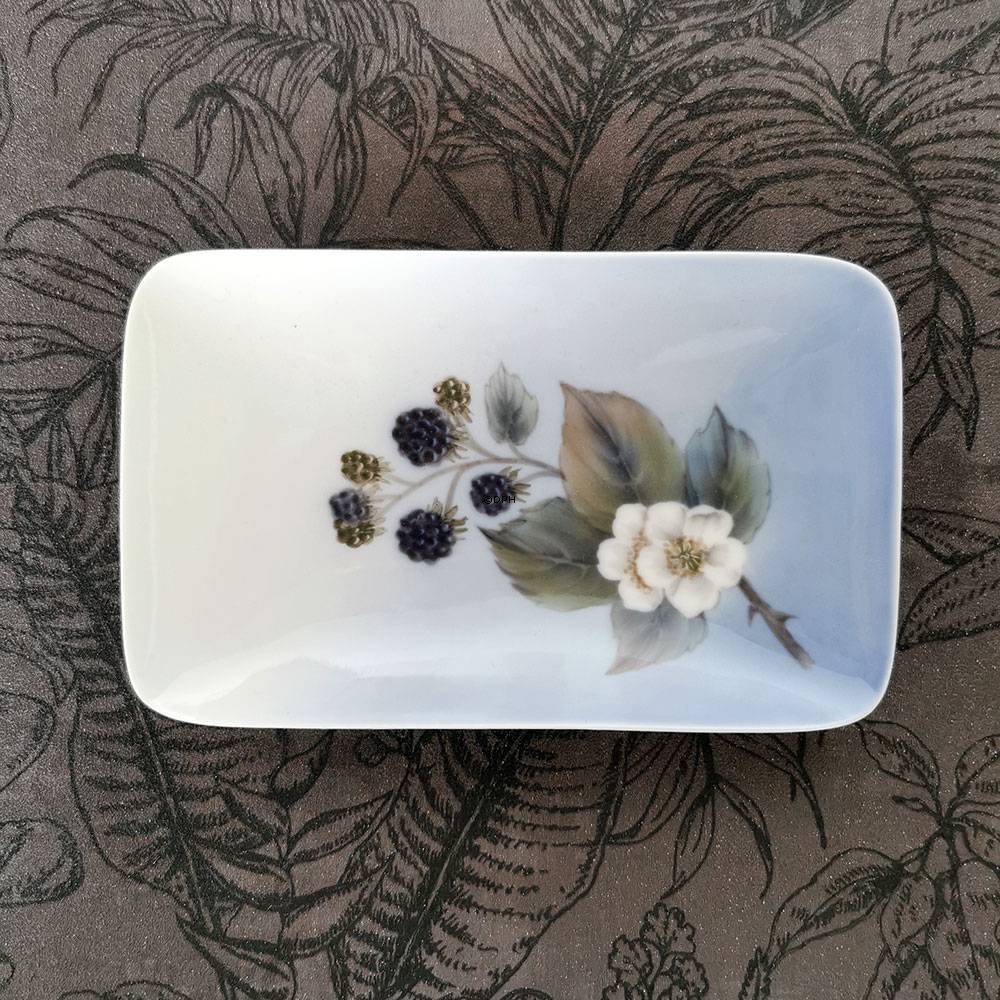 Schale mit Brombeeren, Royal Copenhagen Nr. 288-8610 oder 861