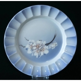 Schale mit Blume, Royal Copenhagen Nr. 2927-9932