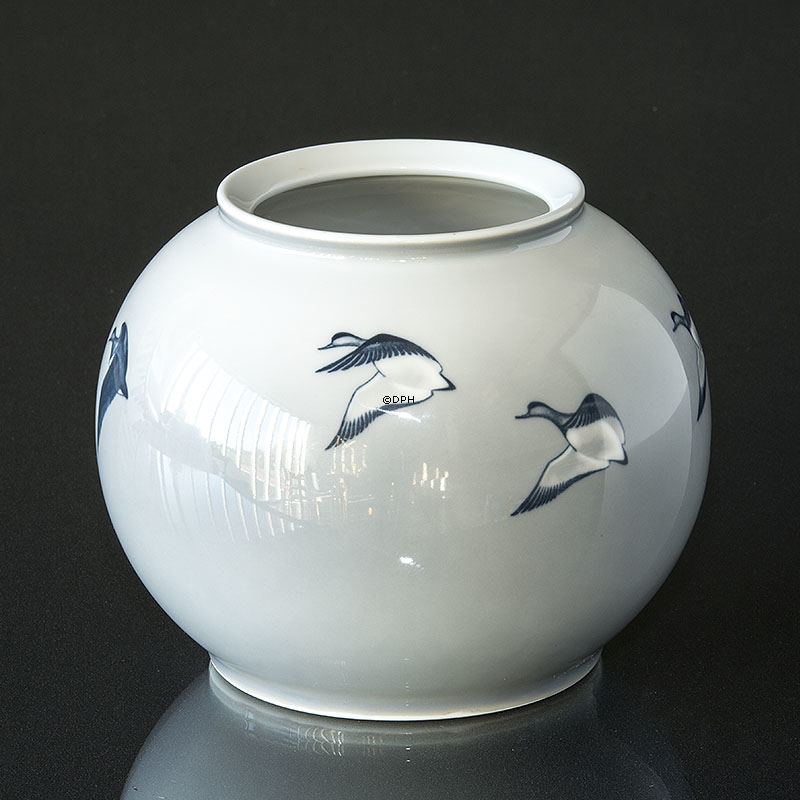 Vase mit fliegenden Enten, Royal Copenhagen Nr. R2929-42-6