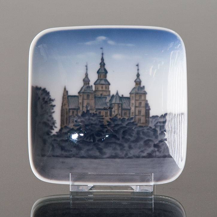 Schale mit Schloss Rosenborg, Royal Copenhagen Nr. 2959